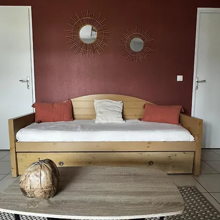 For 6 To 8 People, 3 Bedroom , With Pool * Ondres