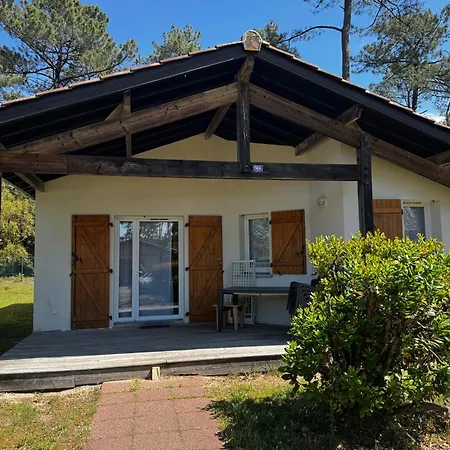 For 6 To 8 People, 3 Bedroom , With Pool *